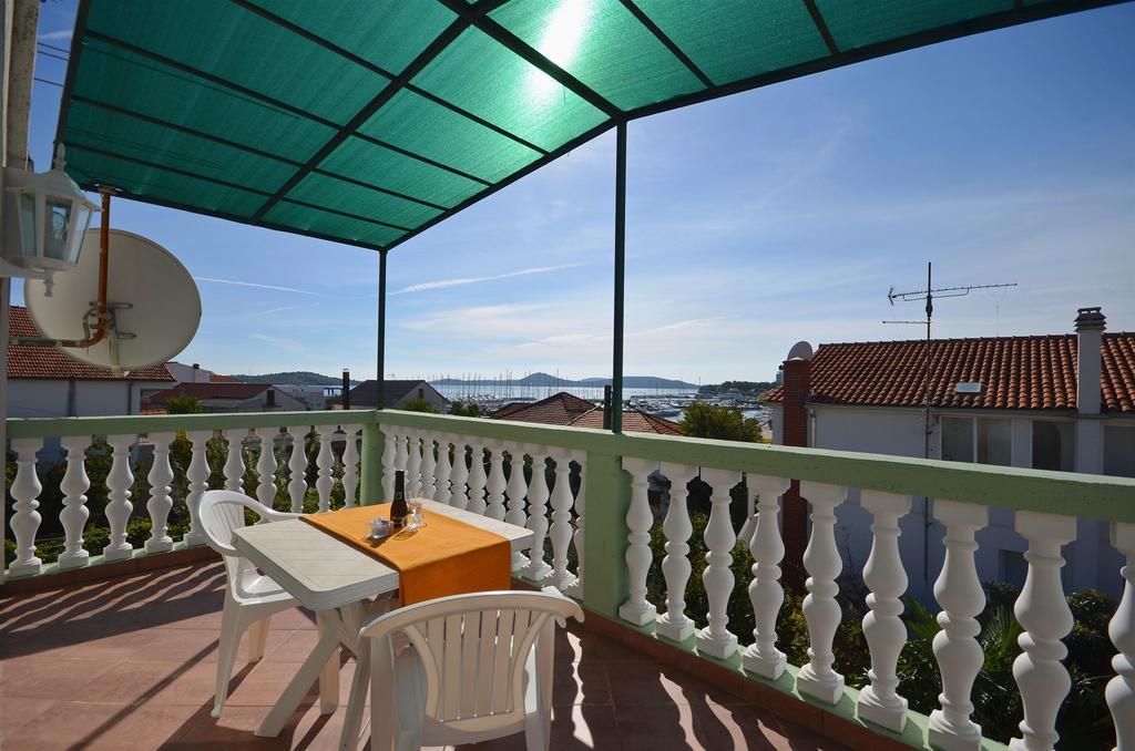 Apartments Nada Vodice Exteriör bild